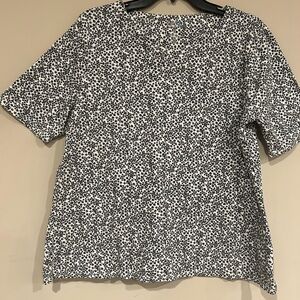 Croft & Barrow Monochrome Patterned Blouse
